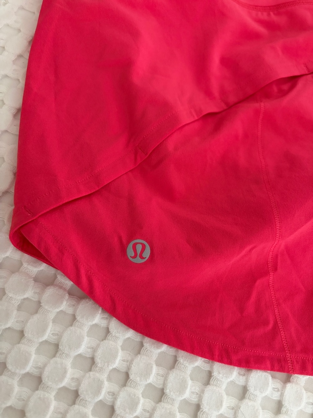 Lululemon shorts - Picture 3 of 4
